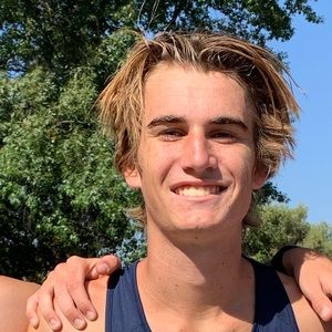 Meet your Posher, Elliott